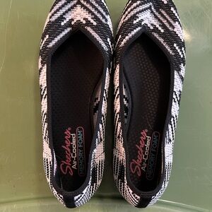 Skechers Women's Black and White Slip-On Shoes